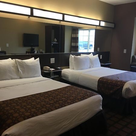 Microtel By Wyndham Perry National Fairground Area I-75 Стая снимка