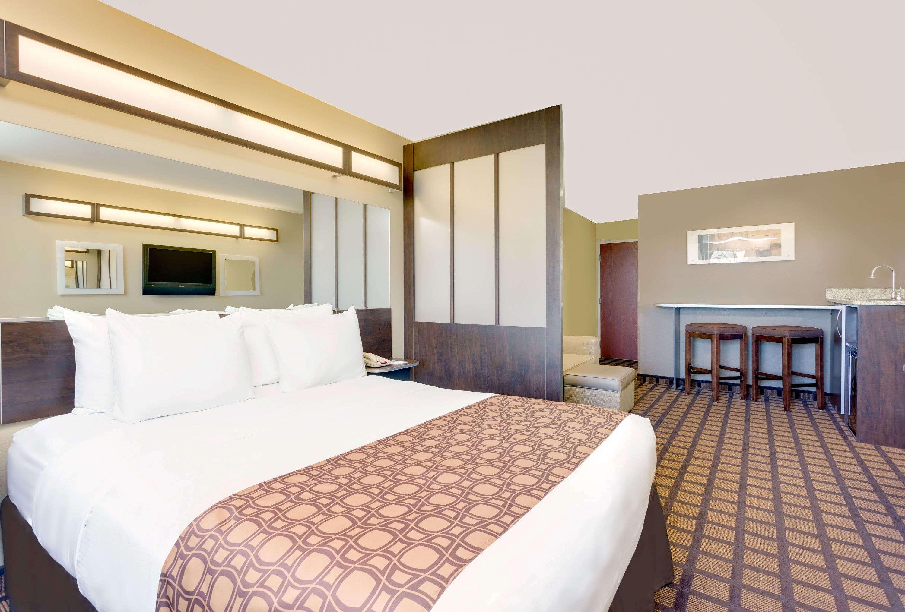 Microtel By Wyndham Perry National Fairground Area I-75 Екстериор снимка