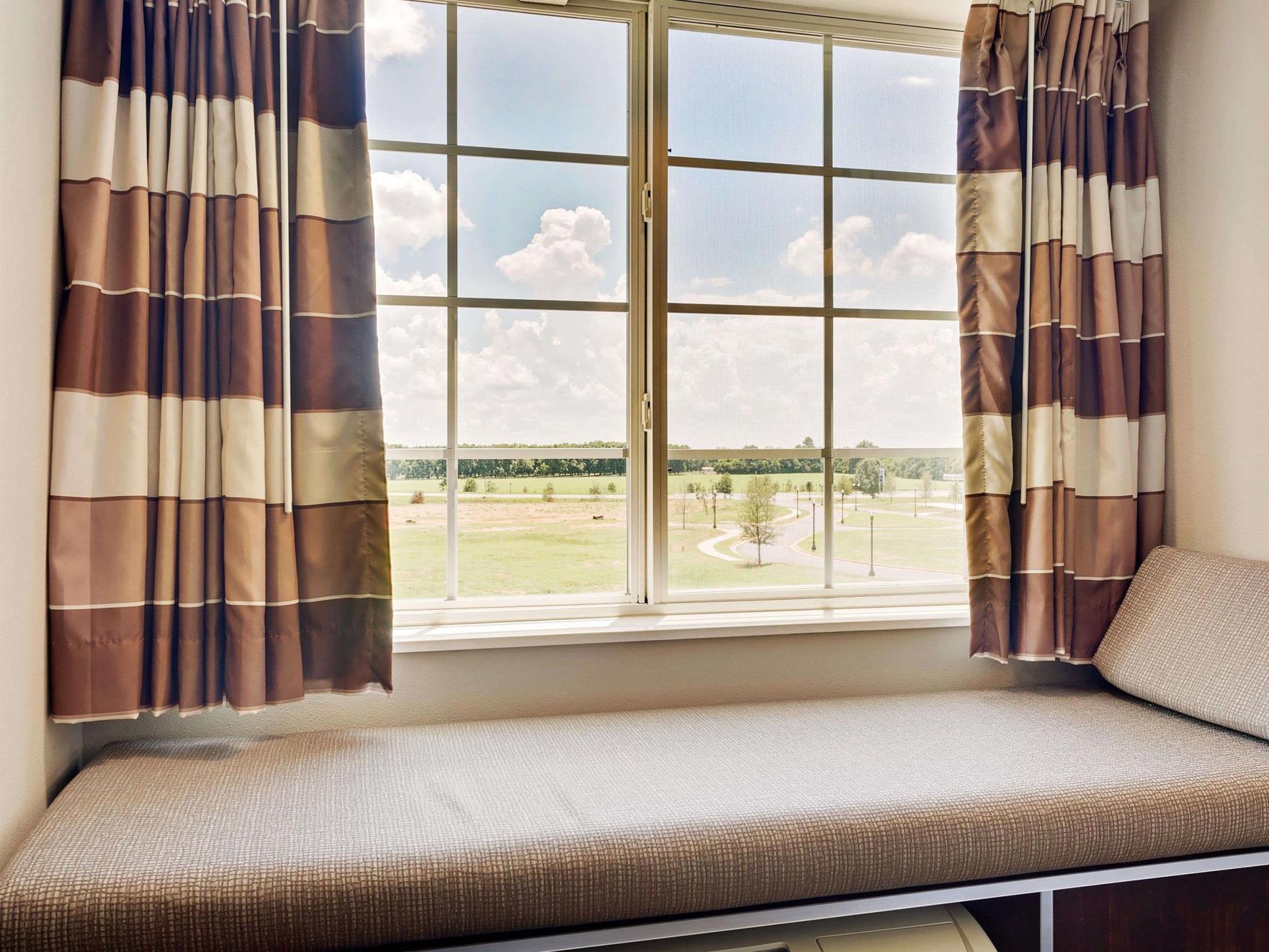 Microtel By Wyndham Perry National Fairground Area I-75 Екстериор снимка