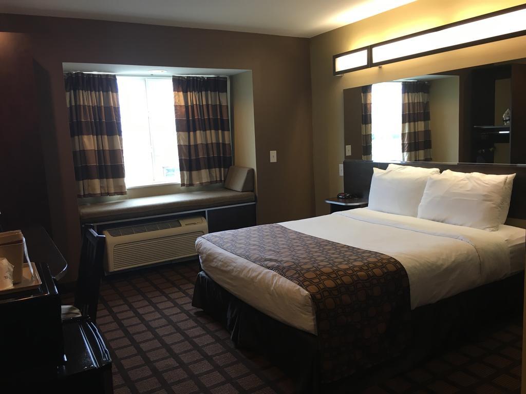 Microtel By Wyndham Perry National Fairground Area I-75 Екстериор снимка